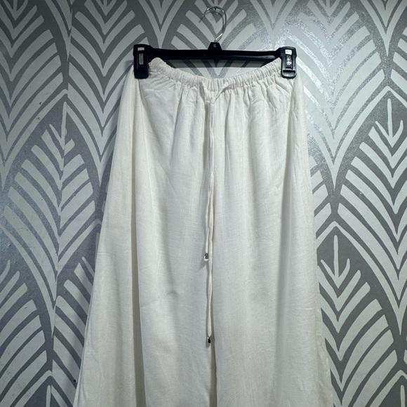 COPY - NWOT Princess Polly White Wide Leg Pants - Picture 4 of 7